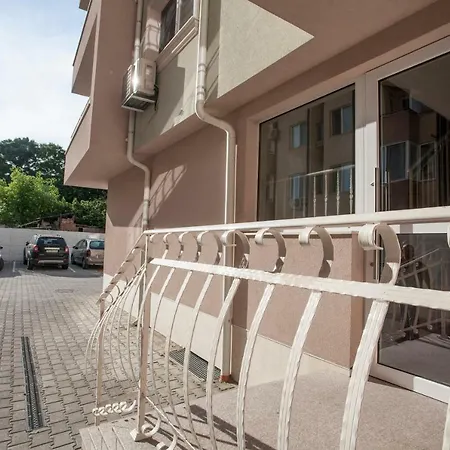 Apart Apartments Apartment *